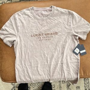 Lucky brand t shirt